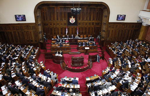SES DOBIO „POSMATRAČKU“ STOLICU U PARLAMENTU